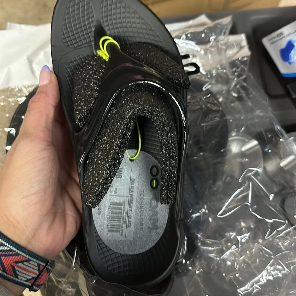 New Oofos Oolala women’s thong sandal sz 6 - Picture 3 of 7